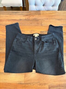Democracy Women's Black Skinny Jeans